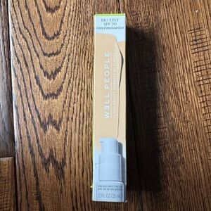 NWT WELL PEOPLE BIO TINT SPF 30 Tinted Moisturizer 1.2 FL OZ (35 ml)